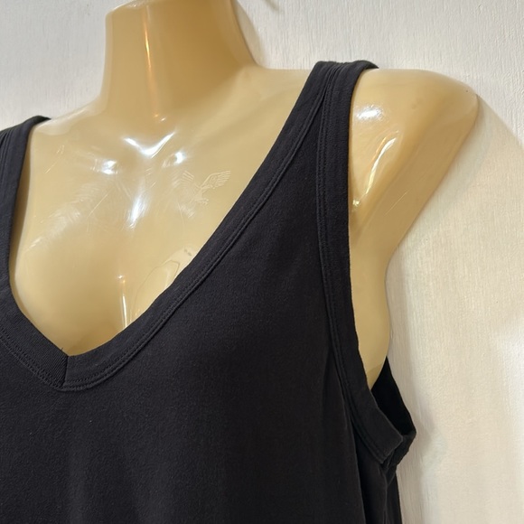 LOFT WOMENS SLEEVELESS TOP BLACK V NECK SIZE LARGE - Picture 6 of 9